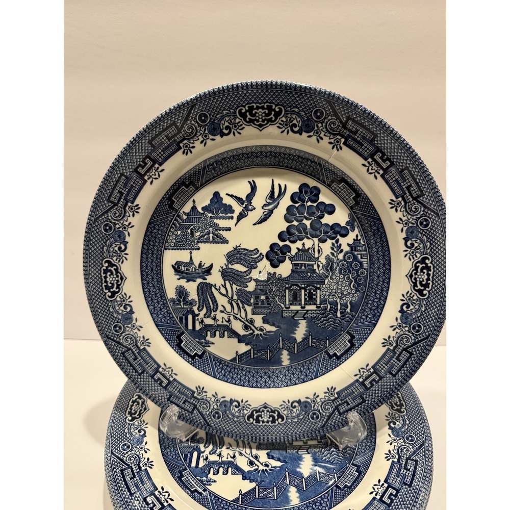 Set of 7 Churchill Blue Willow Dinner Plates 10" England Ironstone - Picture 7 of 10